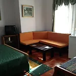 Hotel Art Nirvana 3*
