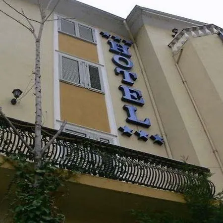 Art Nirvana Otel Tiran