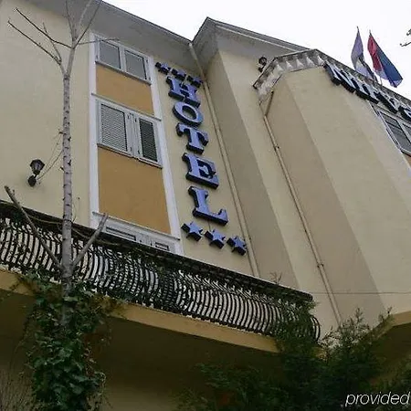 Art Nirvana 3* Tiran