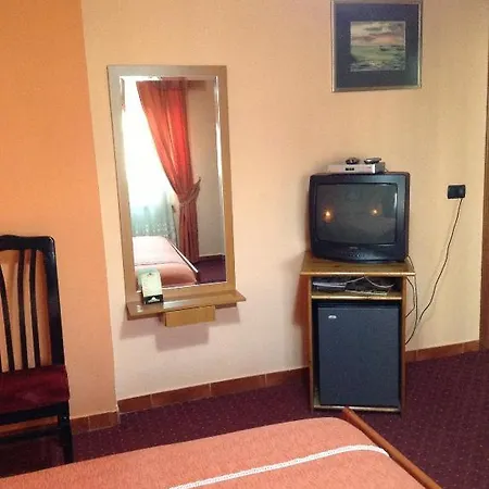 Art Nirvana Hotel Tirana