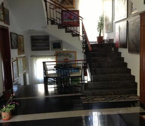 Art Nirvana Otel Tiran