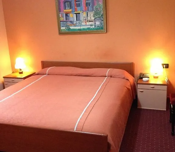 Hotel Art Nirvana 3*